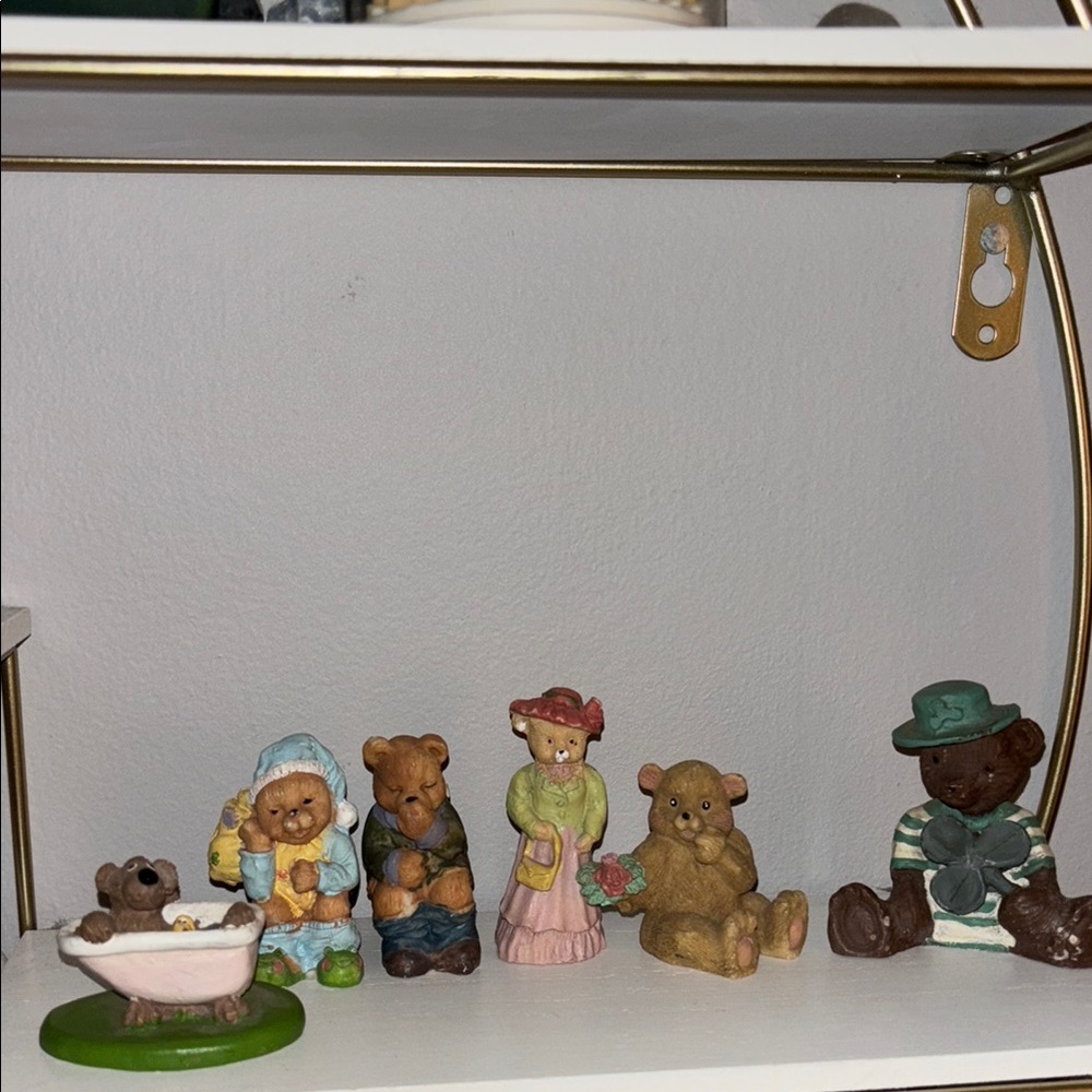 Miniature bear figurines
